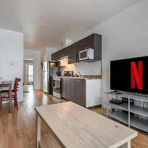 5-star Prime Location - Bright Appartement